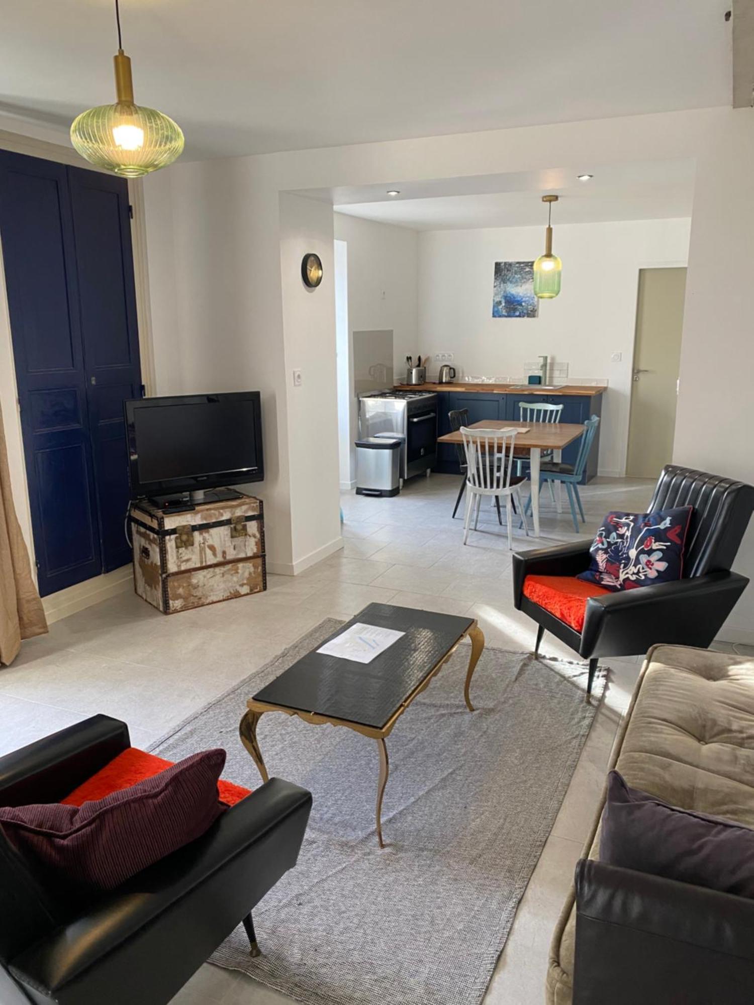 Cosy Appartement Dans Le Perche Val-au-Perche Экстерьер фото